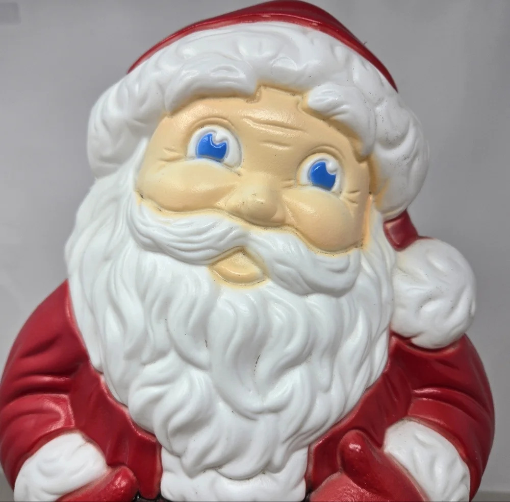 Vintage Santa Blow Mold Lighted 18 Inches Indoor/outdoor By Grand Venture 1999